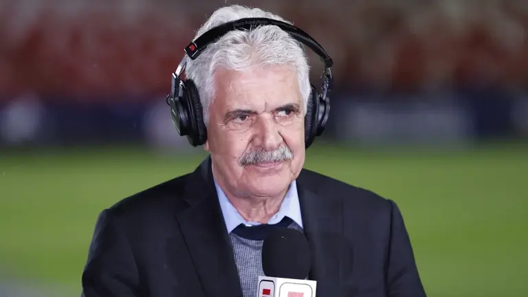 Drama personal del Tuca Ferretti: el ídolo del fútbol mexicano confiesa en vivo su calvario económico y roza la indigencia callejera