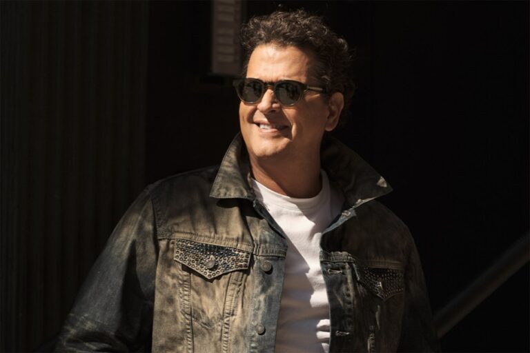 Carlos Vives Anuncia Tour Al Sol 2026: Fechas Confirmadas para Norteamérica y un Homenaje a sus Clásicos Vallenatos