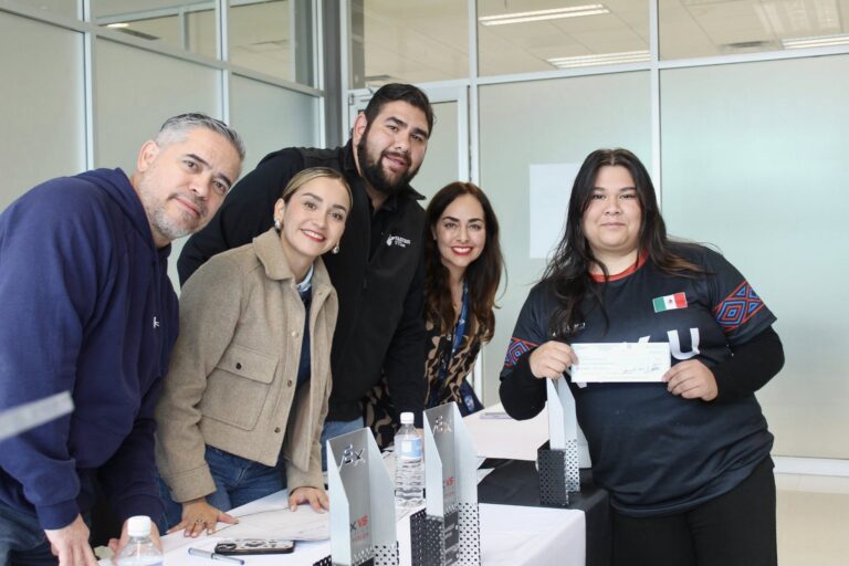 UTCam recibe importante apoyo del ICHIJUV para impulsar el talento en Robótica VEX U