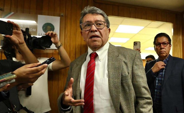 La gente ya no quiere otro Monreal, nos agotamos el apellido, admitió Ricardo Monreal al hablar de la gubernatura de Zacatecas