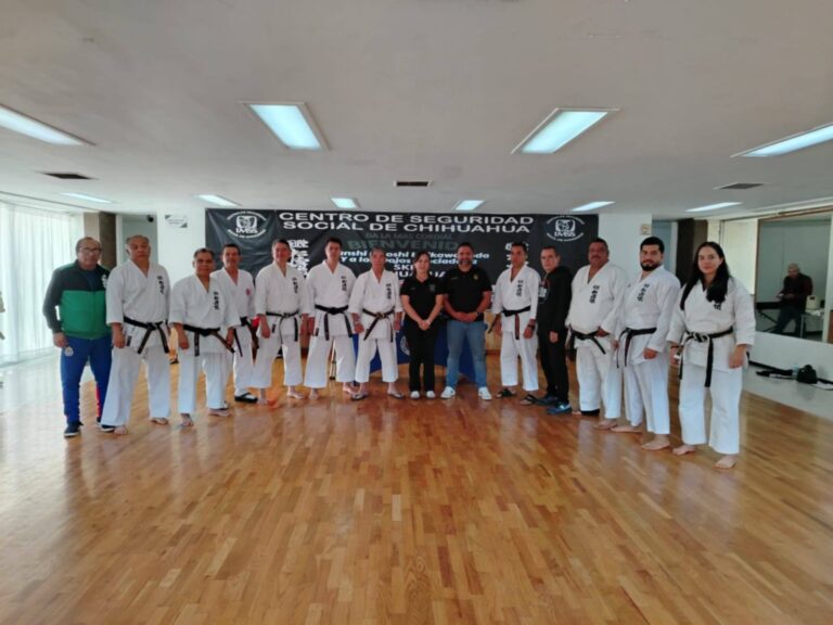 Realizan exámenes más de 60 alumnos de Koas Chihuahua!