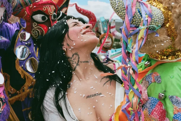 ¡Explosiva noticia 2025: Cazzu conquista Estados Unidos con su primera gira Latinaje Tour 2026 – Aquí todas las fechas exclusivas!