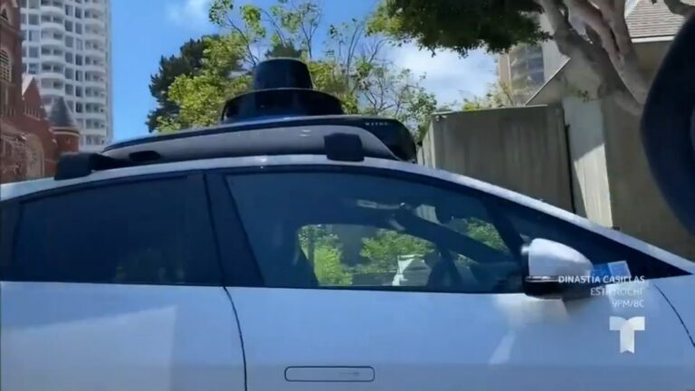 ¡Increíble Acontecimiento en San Francisco 2025: Mujer Da a Luz en un Taxi Autónomo de Waymo Camino al Hospital!
