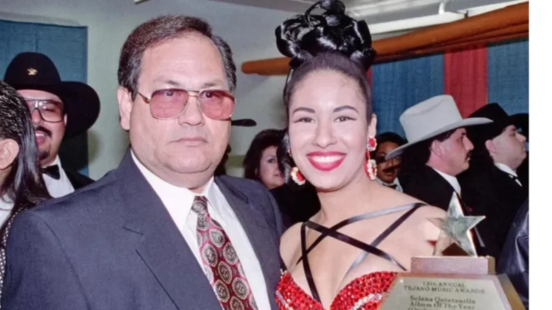 ¡Fallece Abraham Quintanilla Jr., Padre y Manager de la Legendaria Selena Quintanilla, a los 86 Años: Adiós al Patriarca del Tejano!