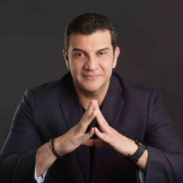 Destaca egresado de la UAG por su liderazgo en la industria tecnológica