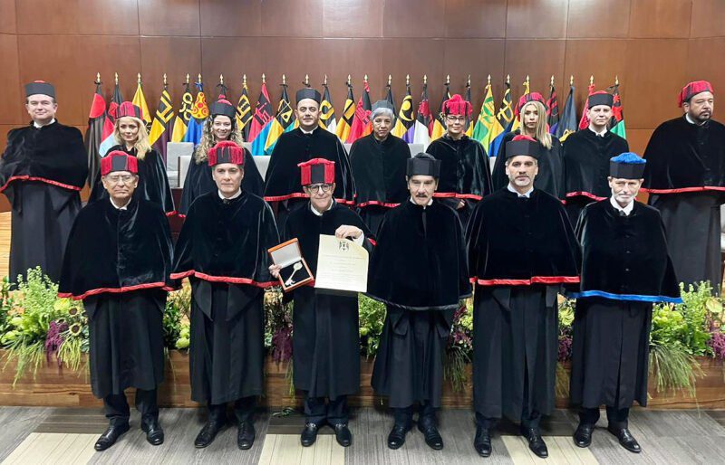UAG otorga Doctorado Honoris Causa al Dr. Arturo Cherbowki