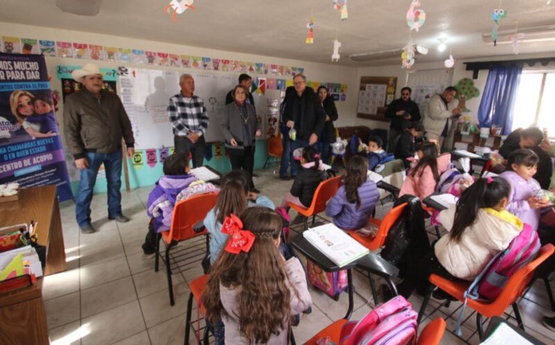 Logra Gobierno del Estado entrega histórica de 38 mil chamarras con el programa “Juntos contra el Frío”