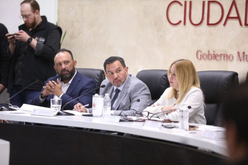 Aprueba Cabildo consulta pública sobre destino de inmuebles del PAN por adeudo de predial