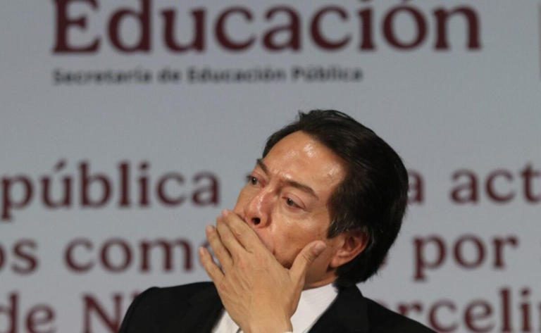 Marx Arriaga acusa a la SEP de precarizar la educación en CONAFE y señala directamente a Mario Delgado