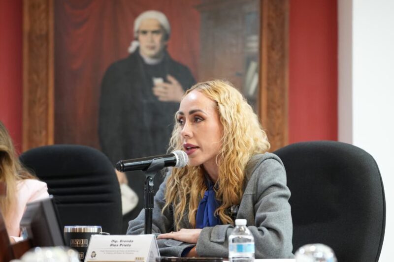 Propone Brenda Ríos programa de regularización inmobiliaria en Chihuahua