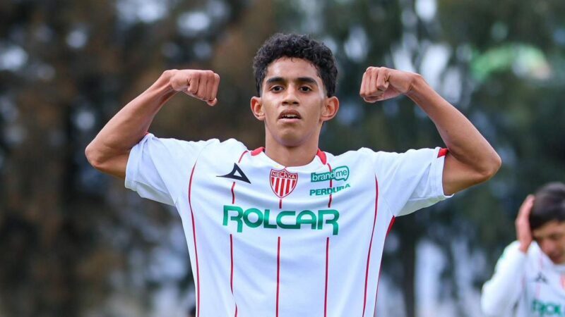 El futbolista chihuahuense Víctor García; debuta con gol en el Necaxa Sub-19