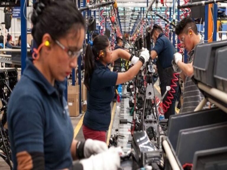 Pierde Ciudad Juárez empleos en manufactura por incertidumbre económica en Estados Unidos, advierte Canaco
