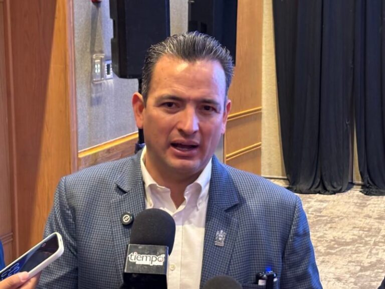 A revisión partidos políticos que deban Predial