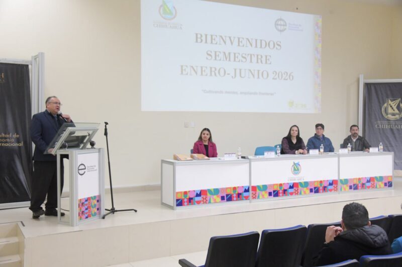 Arranca rector de la UACH ciclo escolar 2026 en Facultad de Economía Internacional de Parral