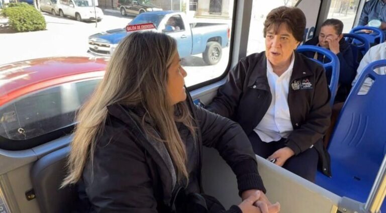 Aborda Lupita Borruel el transporte público para acercar atención a problemáticas de los ciudadanos