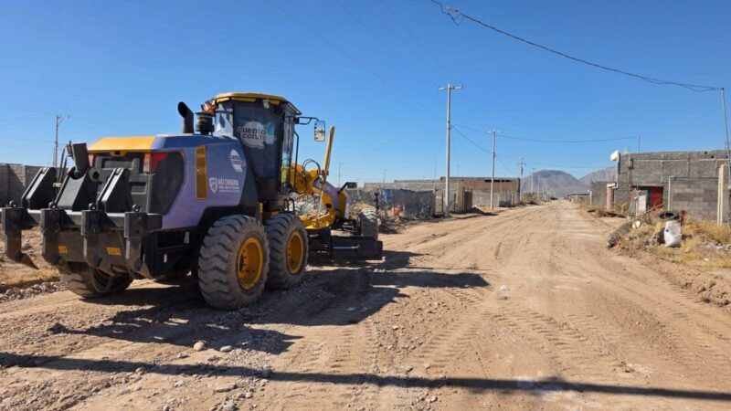 Estado y Municipio atienden solicitud vecinal y rehabilitan calle en la colonia Santa Anita