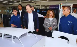 Sonora presenta la primera maqueta física de su auto eléctrico