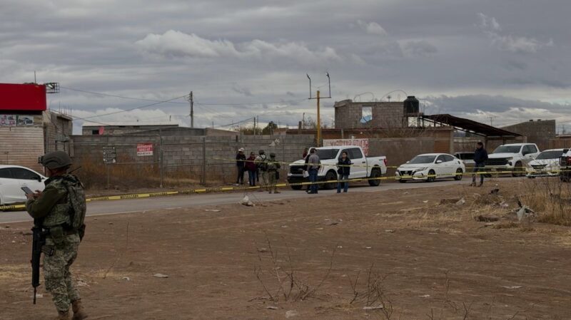 Hombre de 50-55 años asesinado a balazos durante entrega en tienda Six de colonia 11 de Febrero