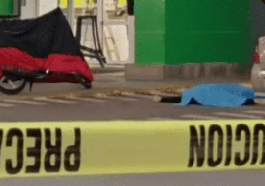 Ejecución a plena luz del día en Soriana Romanzza: Hombre de 35 años acribillado en estacionamiento de Chihuahua