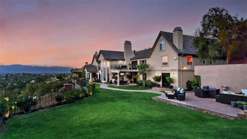 La mansión que un día fue de Jenni Rivera. Foto: cortesía.