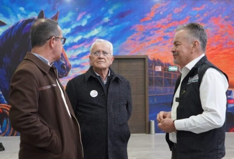 Realiza Mario  gira por Cuauhtémoc*