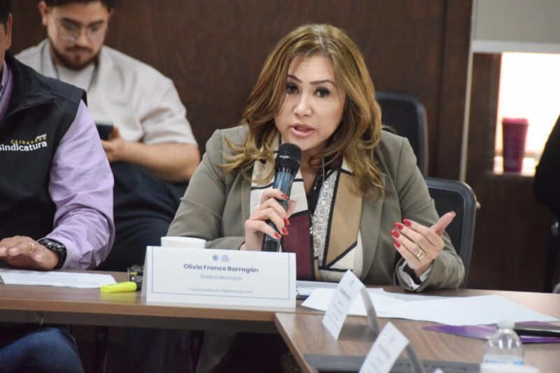 Respalda síndica investigación contra tomatito por misógino