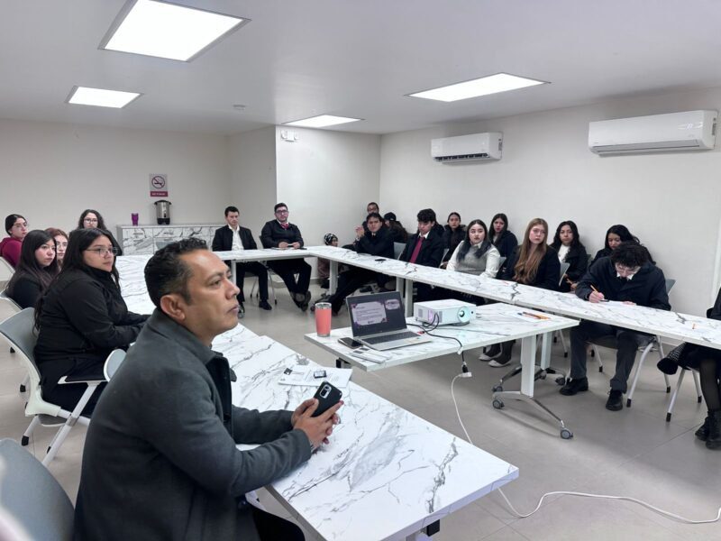 CEJUM ofrece pláticas sobre violencia en Cuauhtémoc