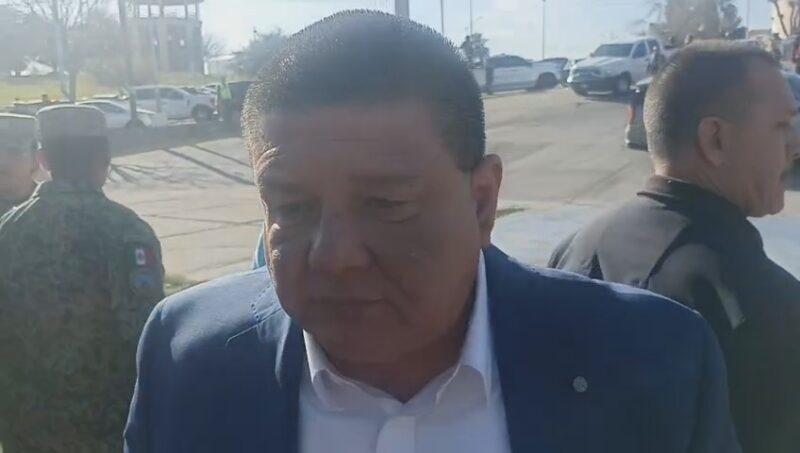 Cuerpo colgado en puente Santa Teresa, bajo investigación