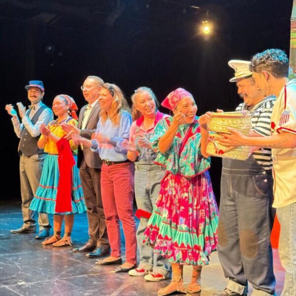 Guachochi presente en el estreno de «El Tren Matraca» en la Ciudad de México