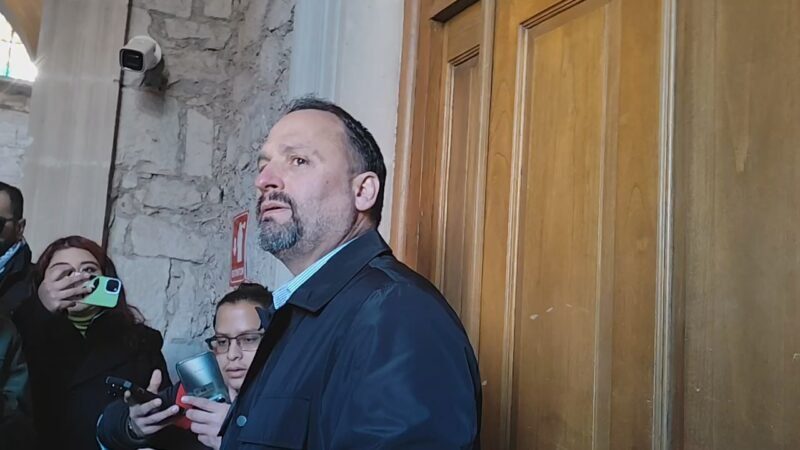 No importa que sea autoridad; De la Peña por detención de funcionario en Madera