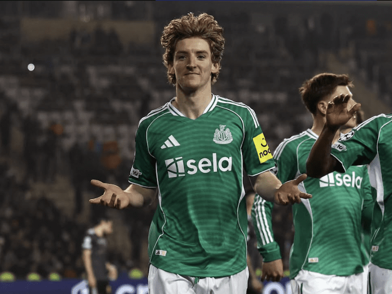 NEWCASTLE APLASTA AL QARABAG Y SE ACERCA A OCTAVOS