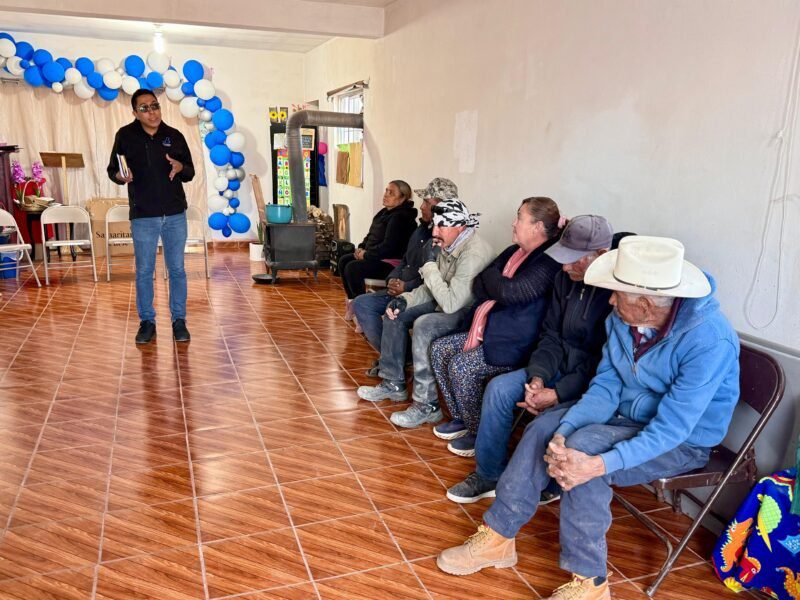 Regidora Lupita Borruel da seguimiento a la Casa de Enlace de la colonia Las Torres