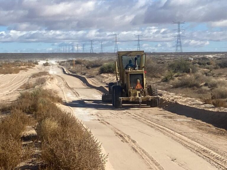 Inician construcción de presones y rehabilitación de caminos