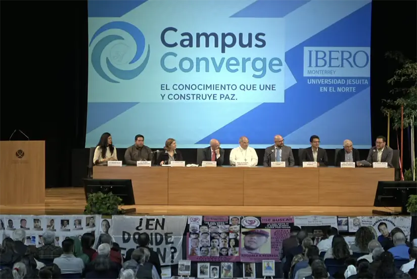 Campus Converge es una plataforma digital diseñada para capacitar a ciudadanos y colaboradores de empresas en liderazgo ético, innovación social y herramientas para la paz.