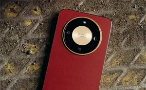 Celular Honor Magic 8 Lite con modo subacuático para tomar fotos bajo el agua y batería de 8,300 mAh