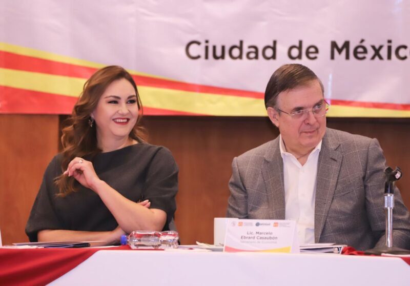 Rosa Icela Rodríguez y Marcelo Ebrard acompañan a legisladores federales del PT en su Reunión Plenaria