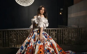 El mensaje oculto en el vestido que llevó la hija del Canelo en el New York Fashion Week