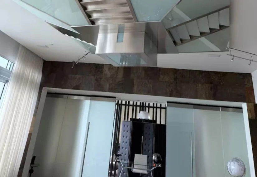 La pirámide invertida de Chichén itzá en la propiedad de Luis Miguel. Foto: La Nación