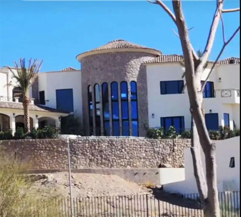 La que sería la residencia de Carín León. Foto: Cortesía