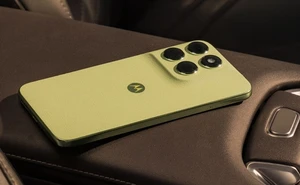 Motorola lanza un celular barato de gama media, pero duradero, con cámara de 50 MP