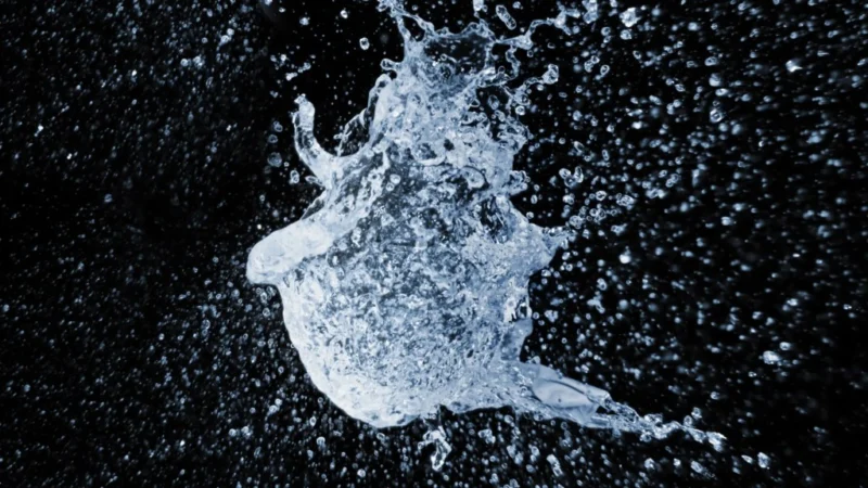 Descubren un estado oculto del agua que podría explicar por qué existe la vida