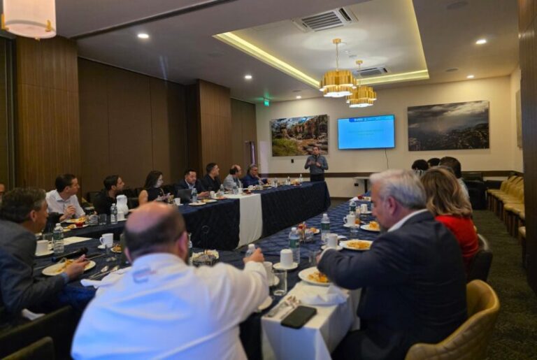 Fortalece JMAS Chihuahua lazos con la delegación local de Canadevi