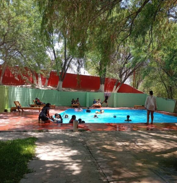 Reabren balneario en Coyame por temporada vacacional