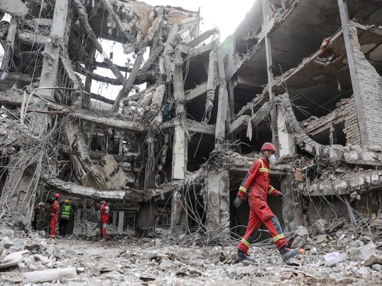 Guerra en Medio Oriente escala y amenaza con extenderse por toda la región