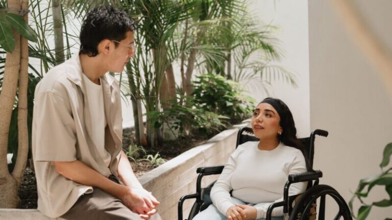 Lanzan convocatoria para apoyo económico a personas con discapacidad en Chihuahua