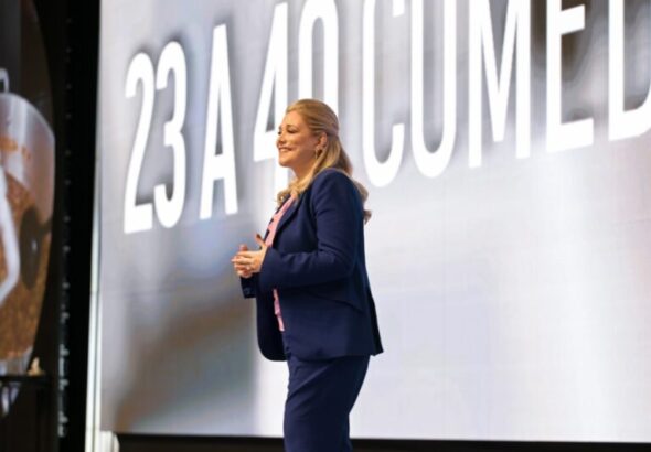 Anuncia gobernadora más de mil 800 obras de infraestructura en el estado