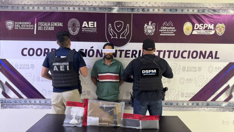 Detienen a masculino con un arma de fuego y droga en la colonia Punta Oriente