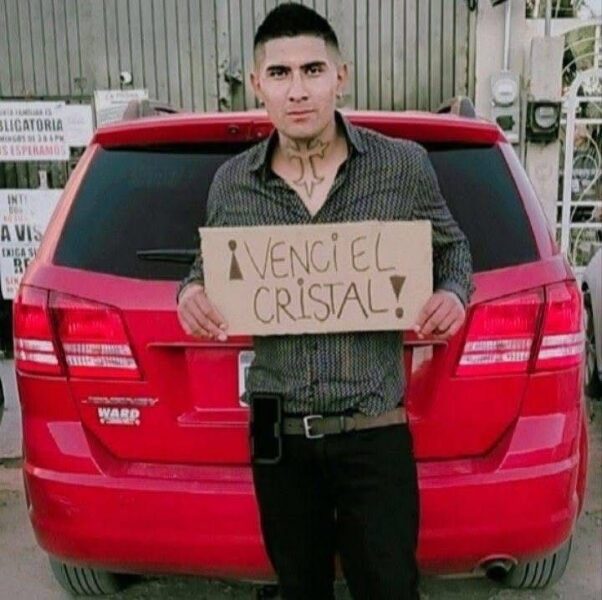 Venció las drogas y ahora brilla en el boxeo