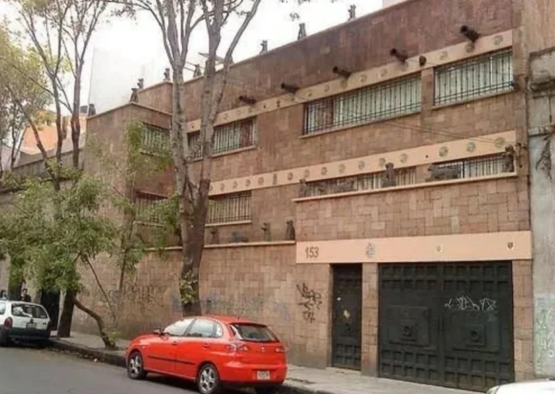 Así luce actualmente el hogar de la infancia de Thalía en la CDMX