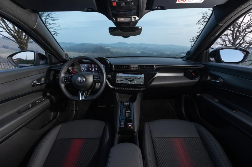 Su interior destaca por su confort y tecnología. Foto: Cortesía